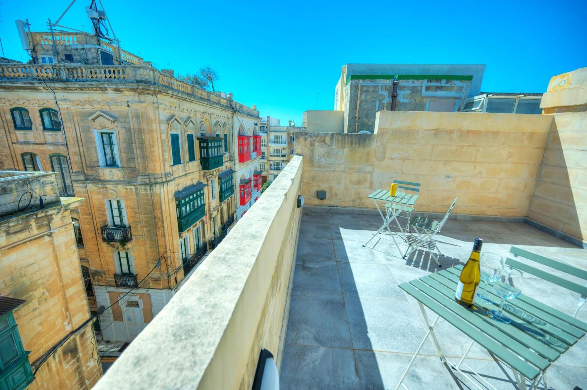 Charming 1Bedroom,Roof Terrace Near Valletta Dazz1-1 Il-Furjana Exterior foto