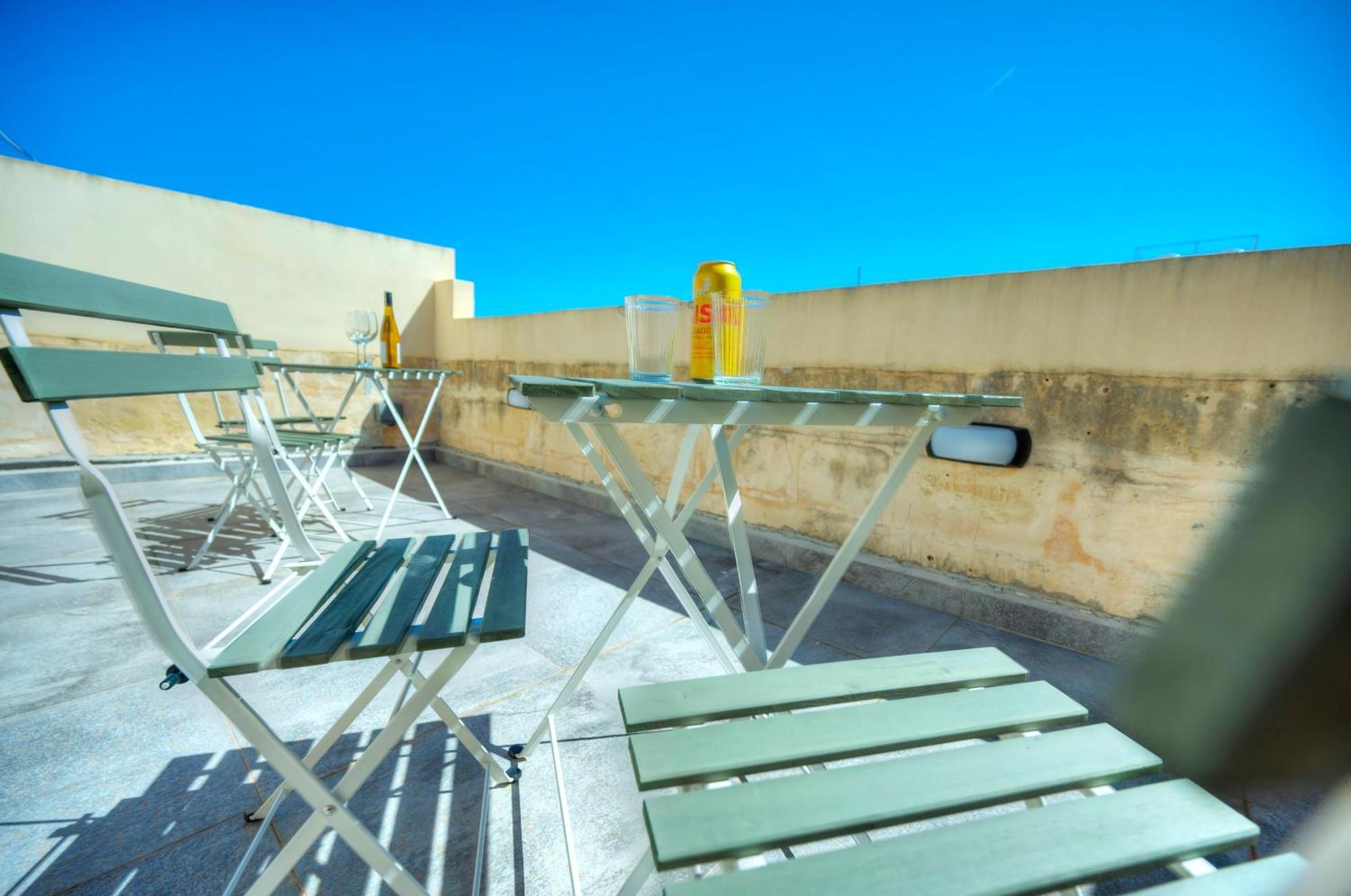 Charming 1Bedroom,Roof Terrace Near Valletta Dazz1-1 Il-Furjana Exterior foto
